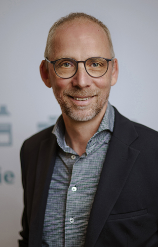 Dr. Olaf Plümer