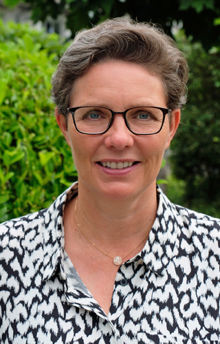 Christine Scharrenbroch Christine Scharrenbroch